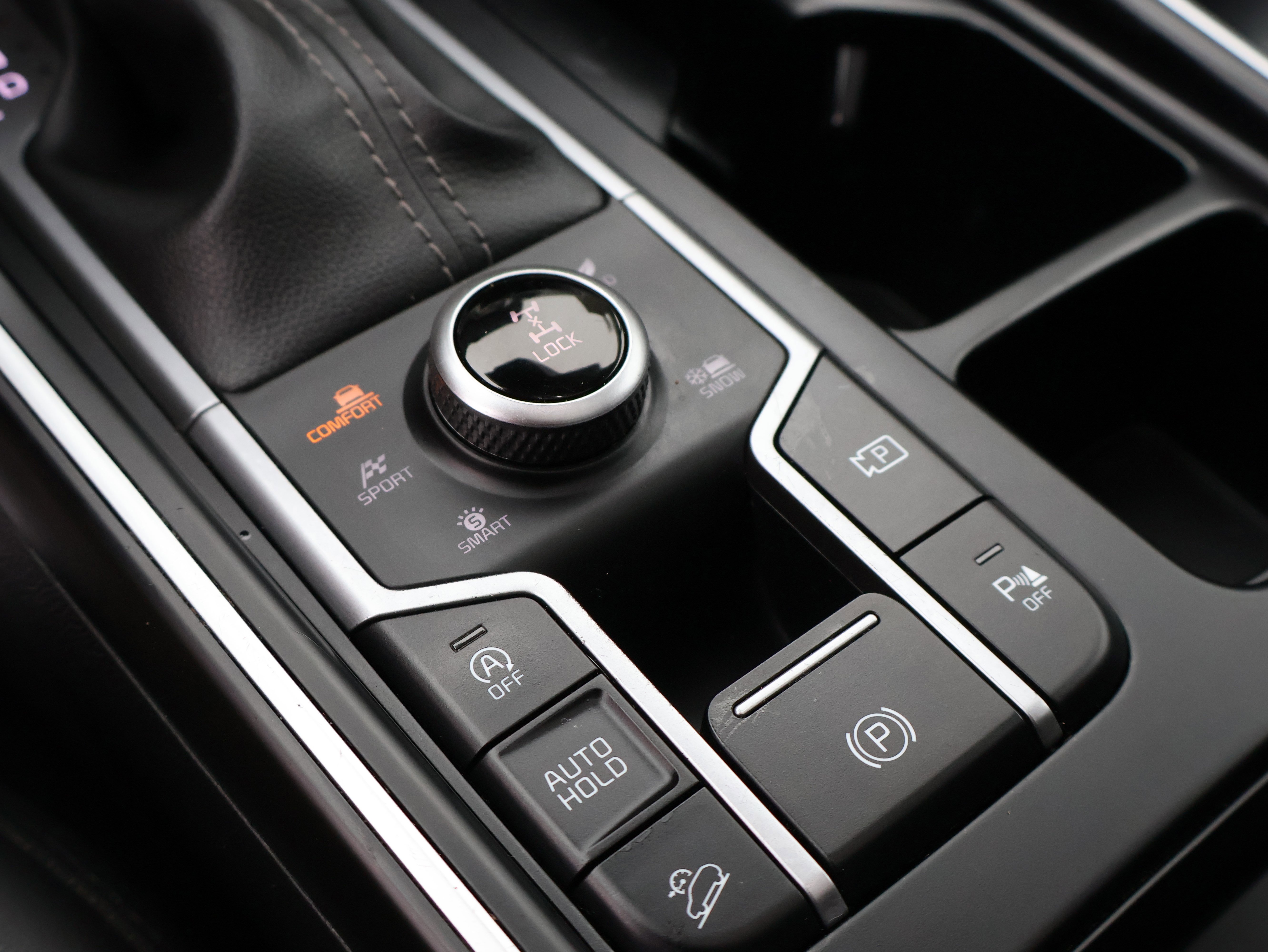 Used 2023 Kia Sorento X-Line EX image 35