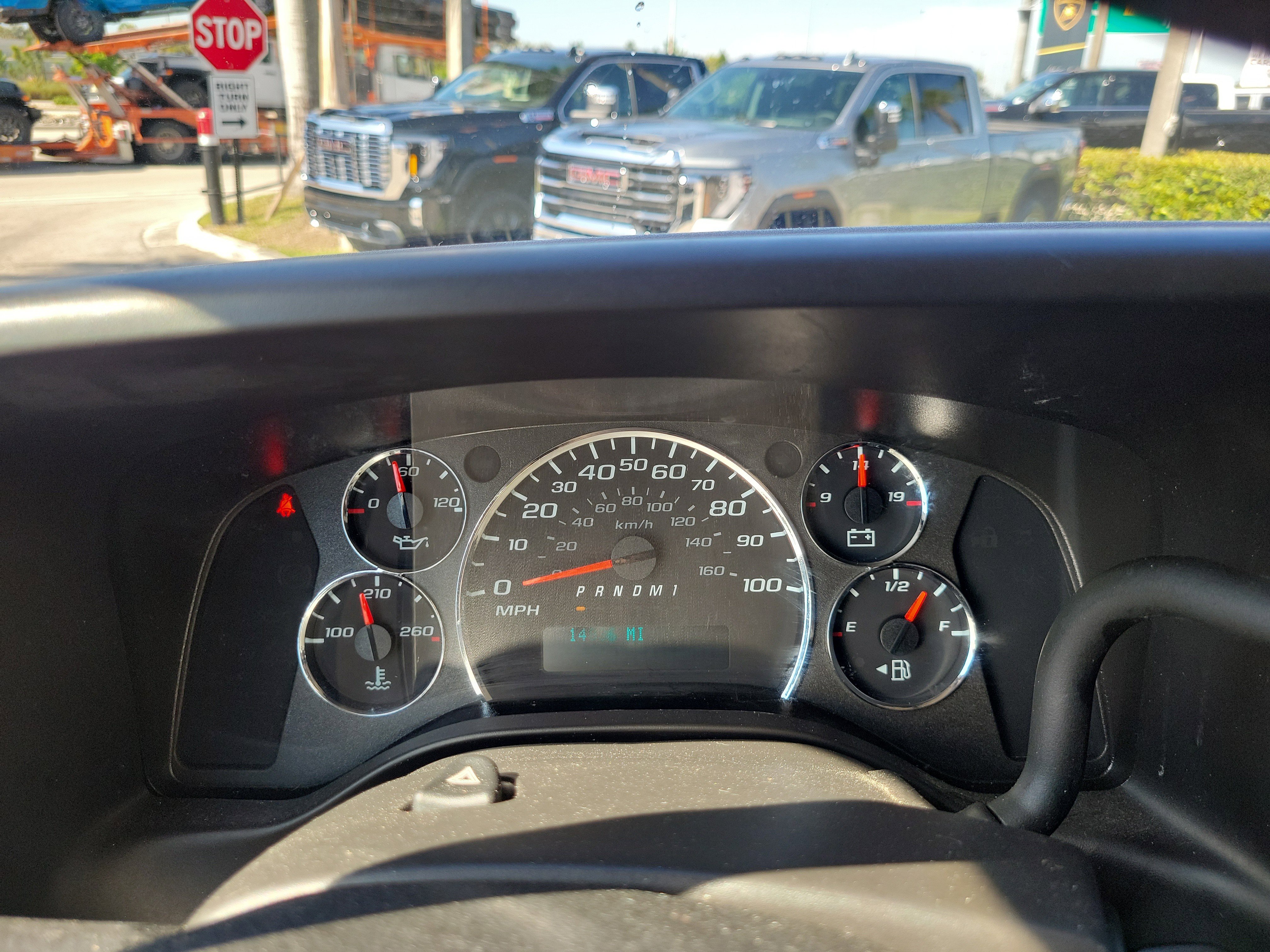 Used 2024 Chevrolet Express 2500 w/ Driver Convenience Package image 24