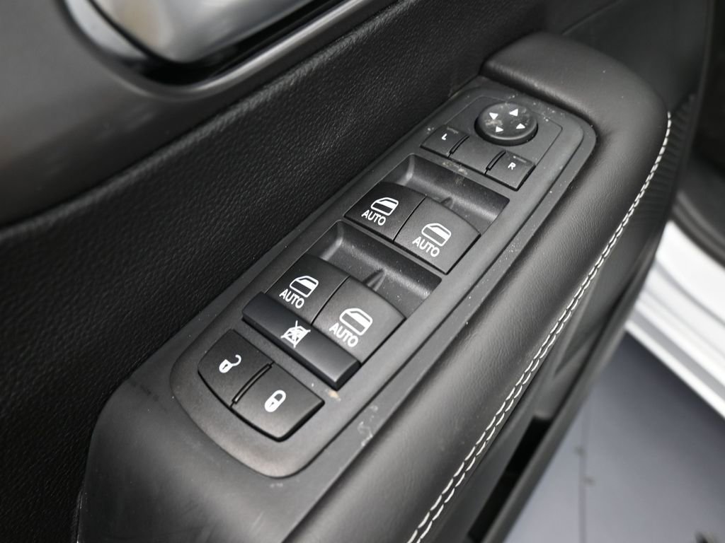 New 2026 Chrysler Pacifica Select image 14