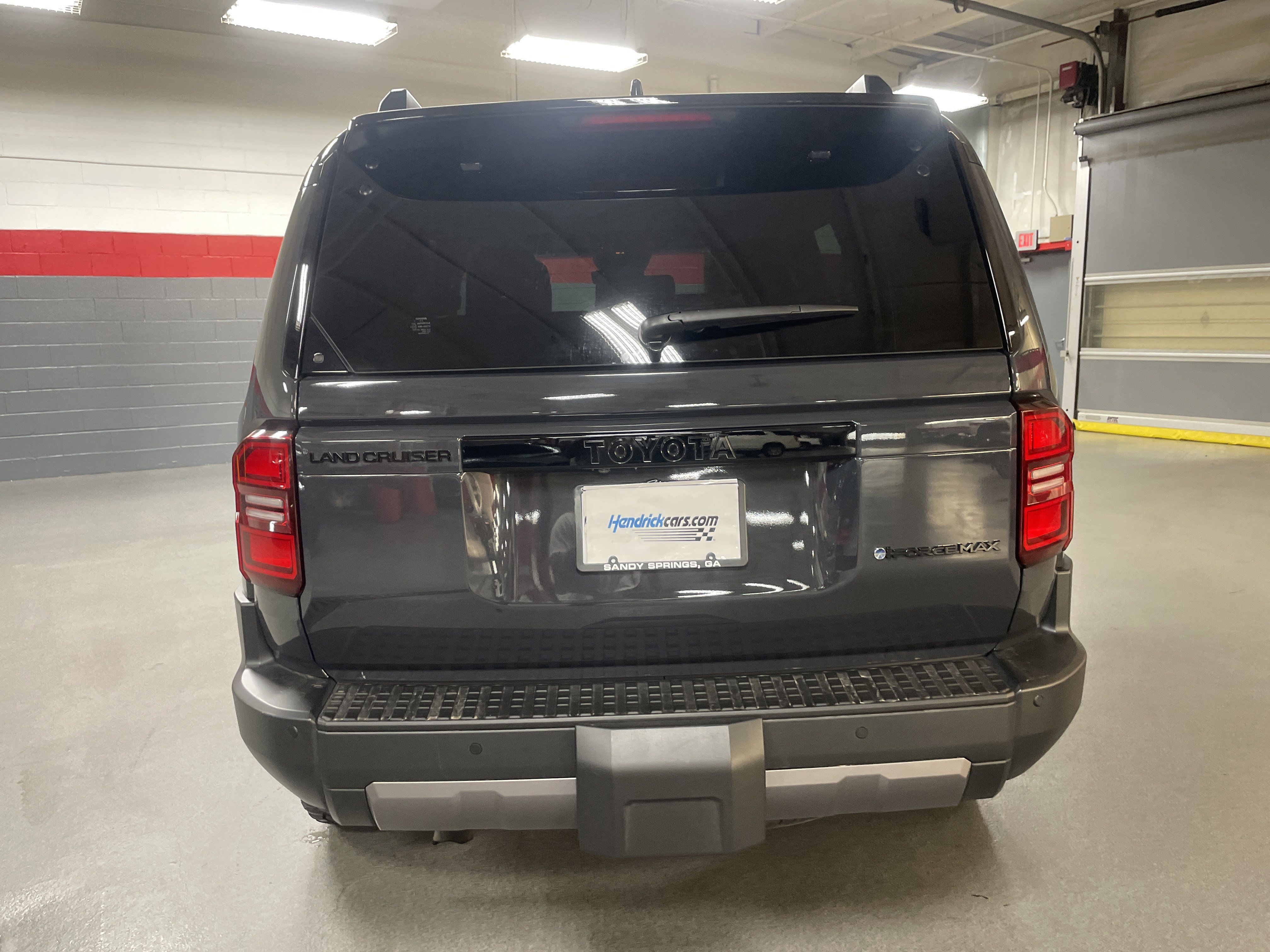 Used 2026 Toyota Land Cruiser w/ Premium Package AWD/4WD image 9