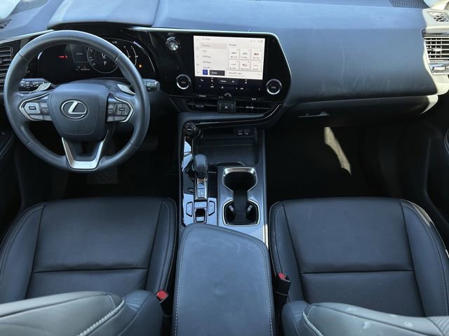 Used 2024 Lexus NX 250 250 Base w/ Towing Package (2000 Lbs) image 8