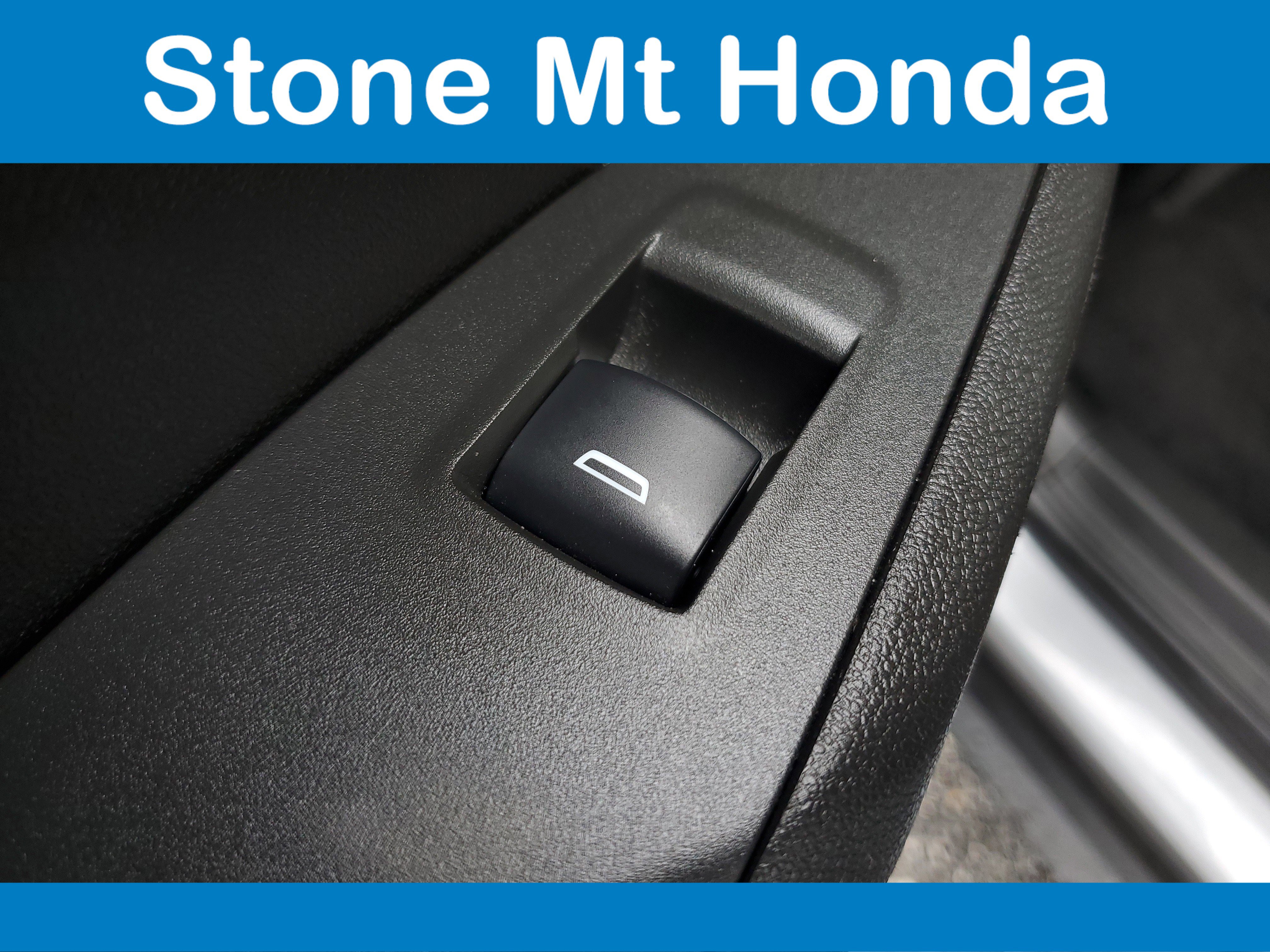 Used 2024 Chevrolet Trax LT image 14