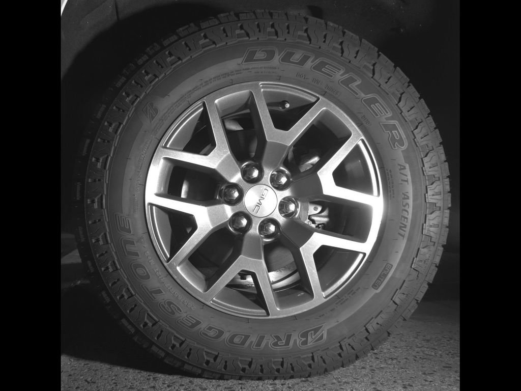 Certified 2021 GMC Canyon AT4 w/ Trailering Package AWD/4WD image 12