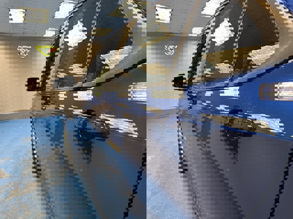 Used 2023 Chevrolet Equinox LS w/ LS Convenience Package image 17