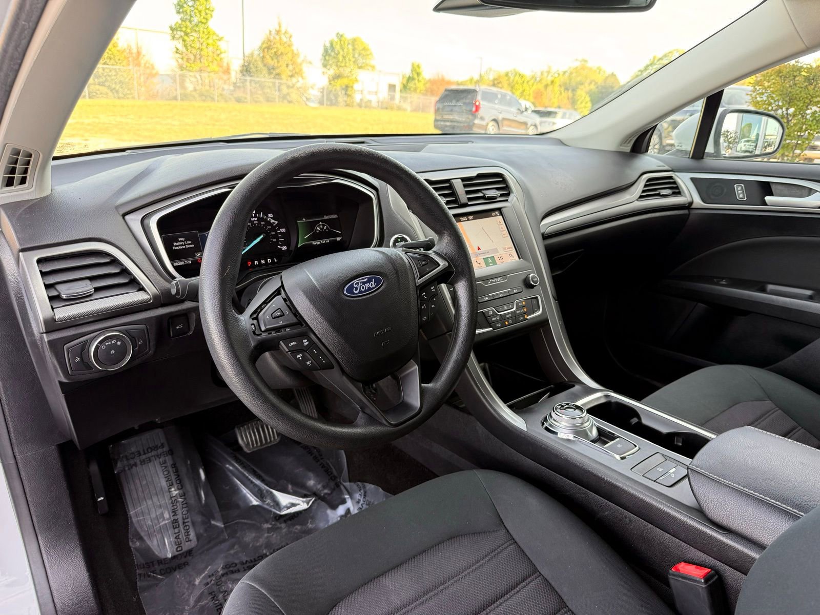 Used 2019 Ford Fusion SE image 14