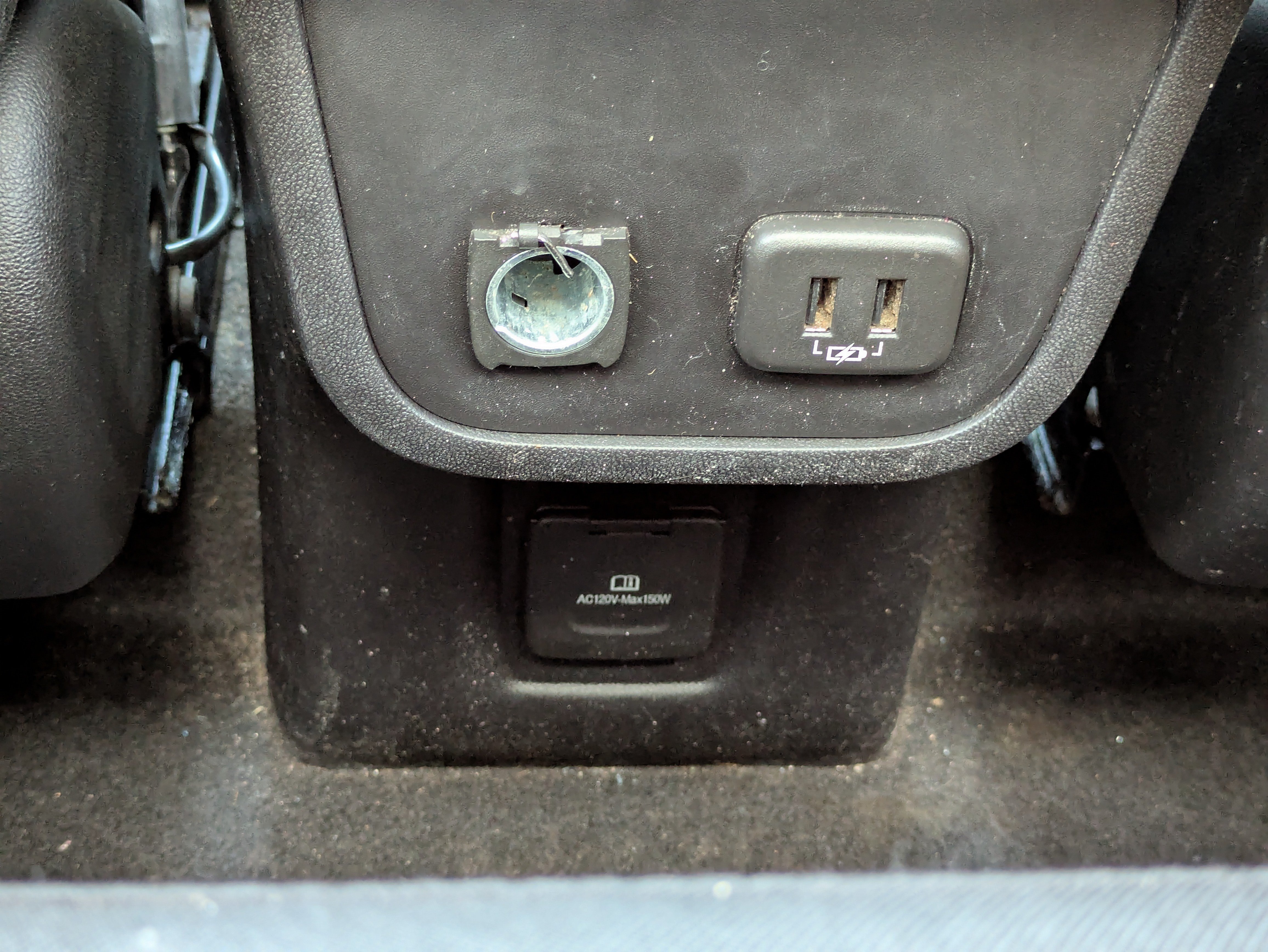 Used 2018 Chevrolet Equinox LT FWD image 35