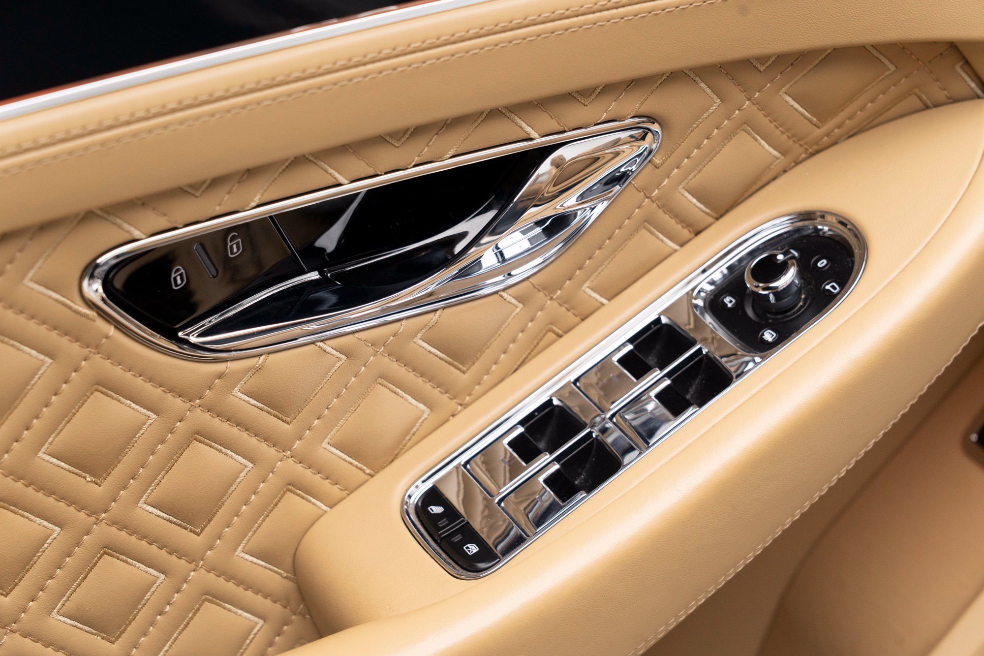 Used 2020 Bentley Continental GT AWD/4WD image 20