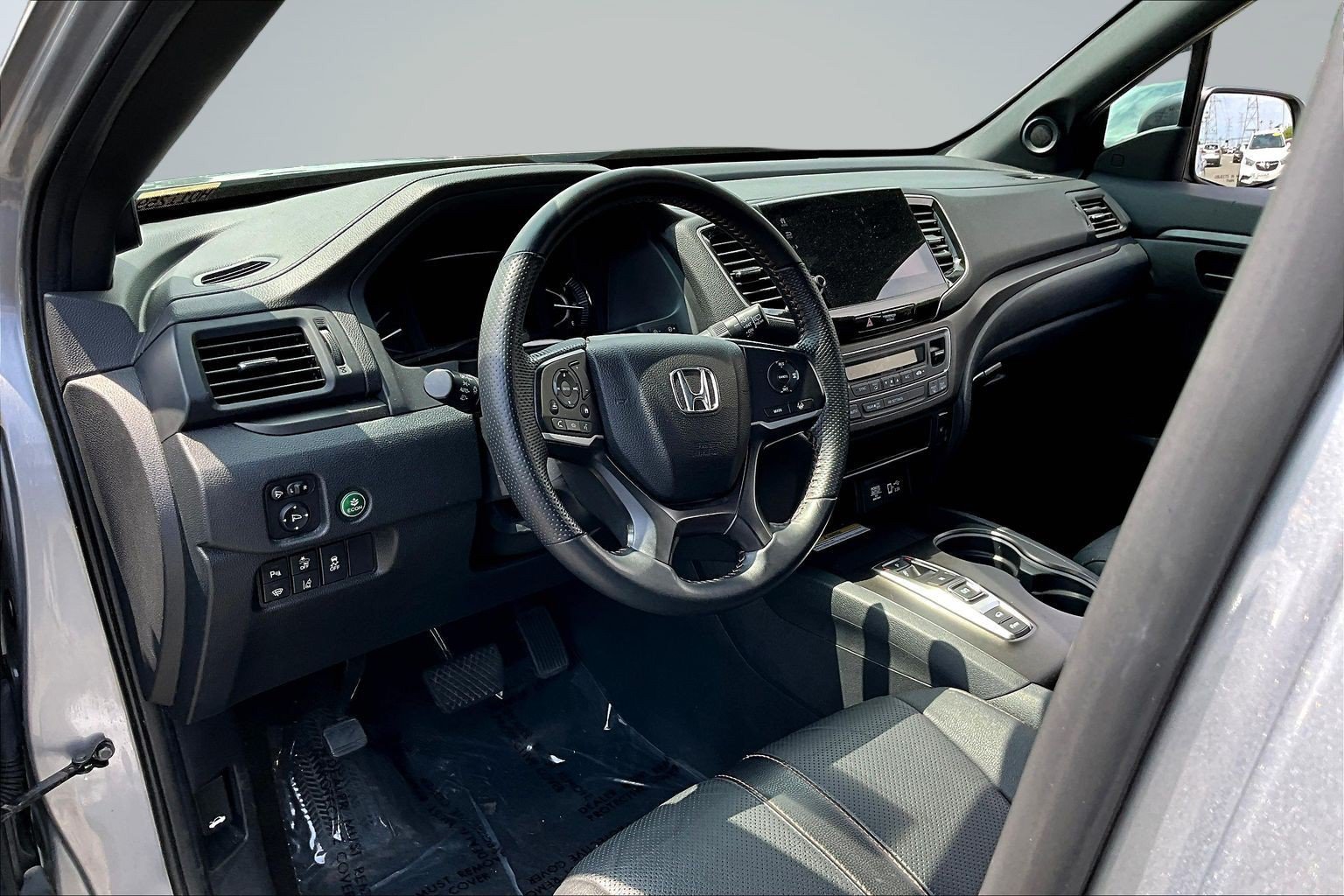 Used 2022 Honda Passport TrailSport image 14