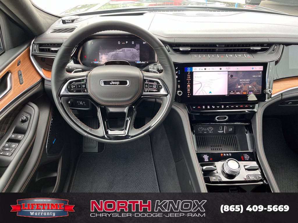 New 2027 Jeep Grand Cherokee L Summit AWD/4WD image 14