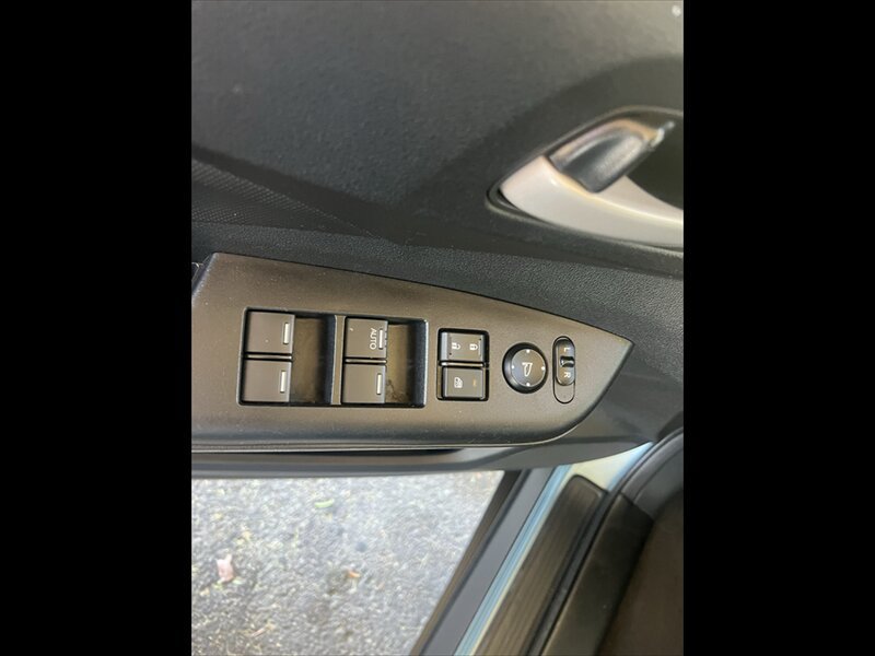 Used 2014 Honda CR-V LX image 21