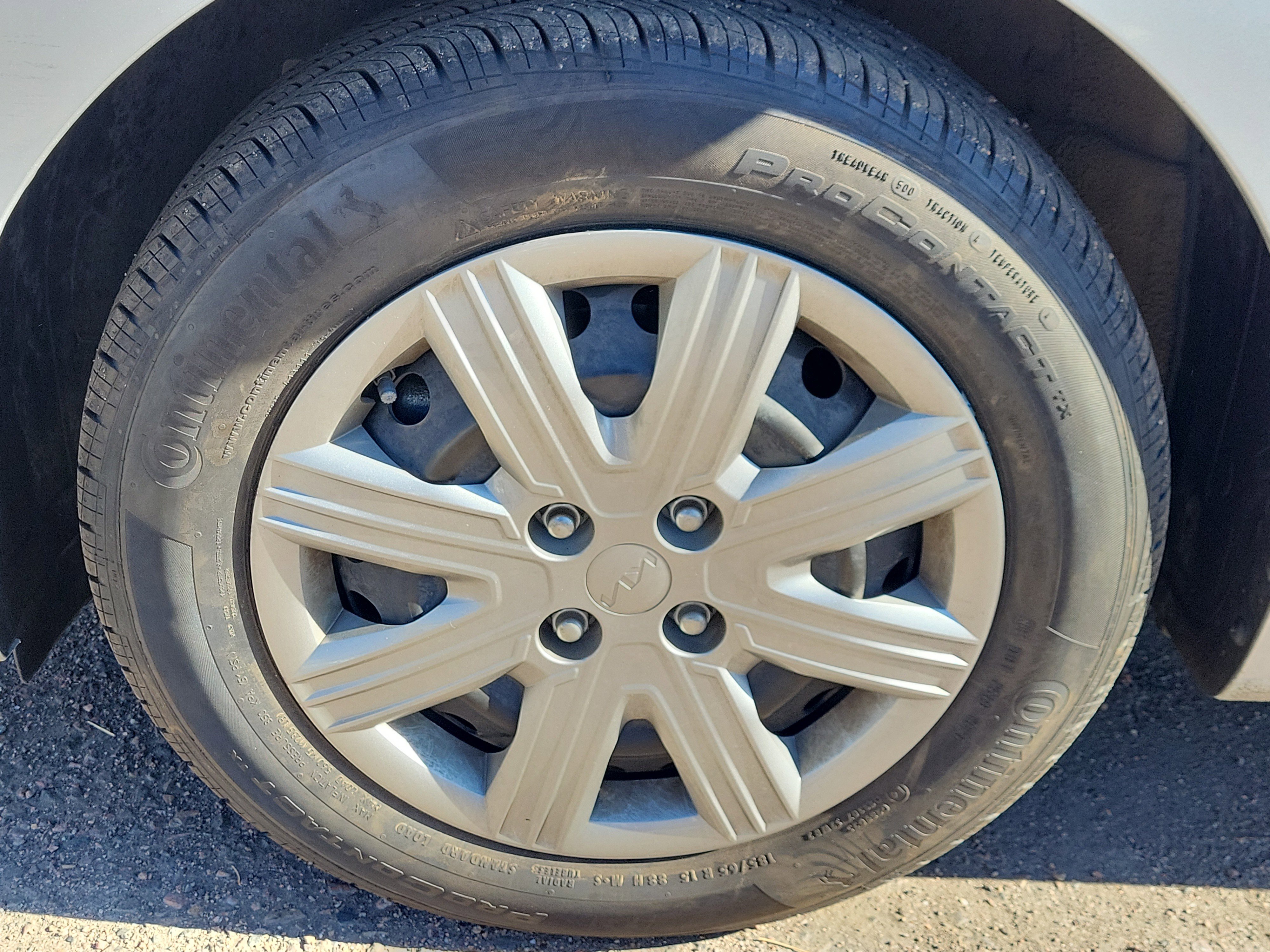 Used 2023 Kia Rio S image 18