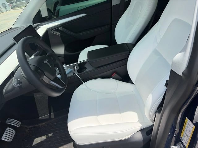 Used 2024 Tesla Model Y Performance AWD/4WD image 42