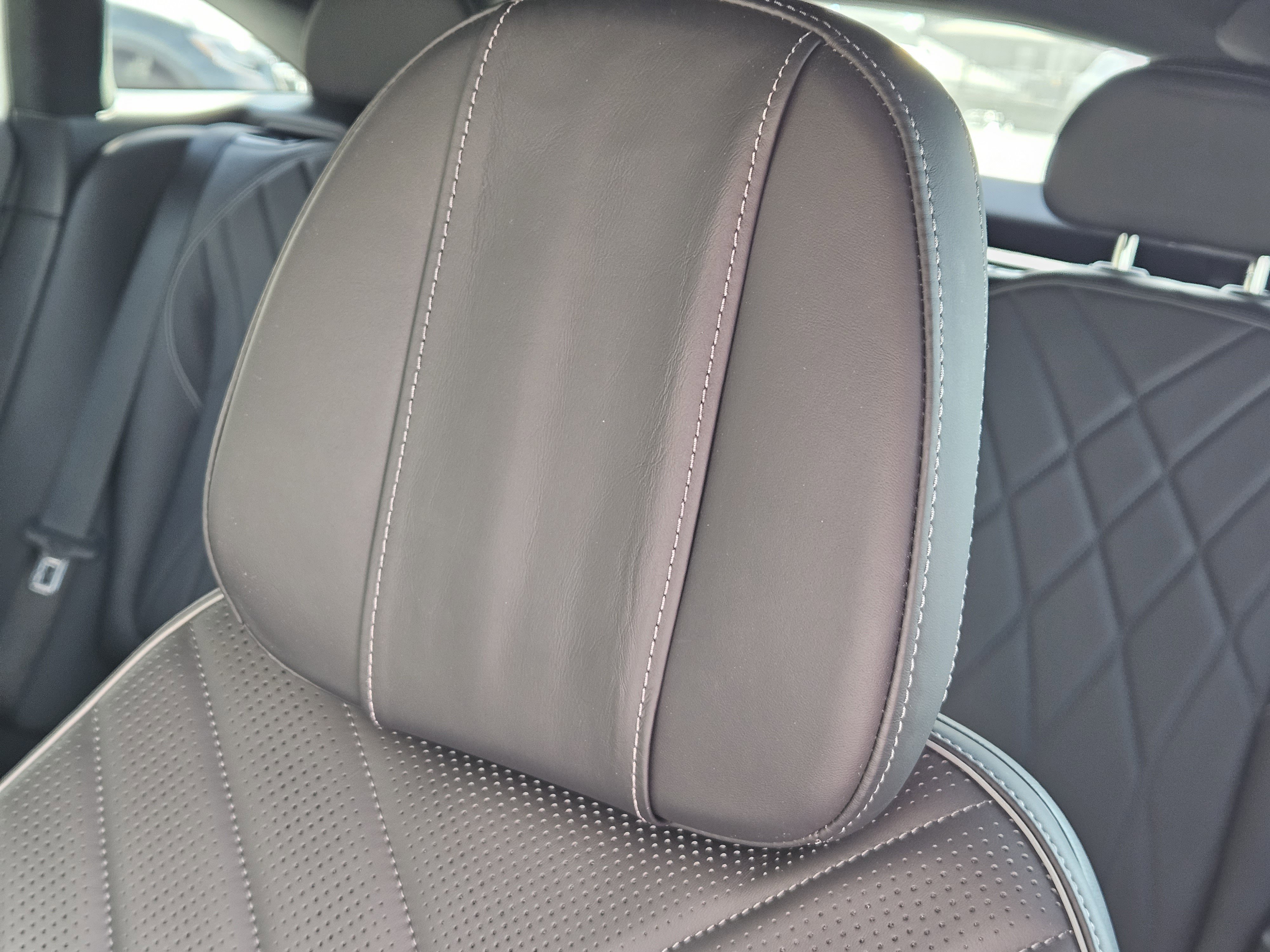 Used 2023 Mercedes-Benz EQS 580 4MATIC Sedan image 16