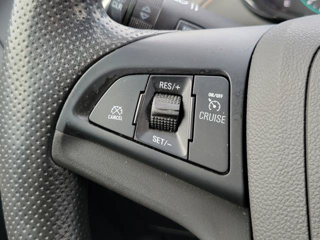 Used 2020 Chevrolet Trax LT FWD image 15