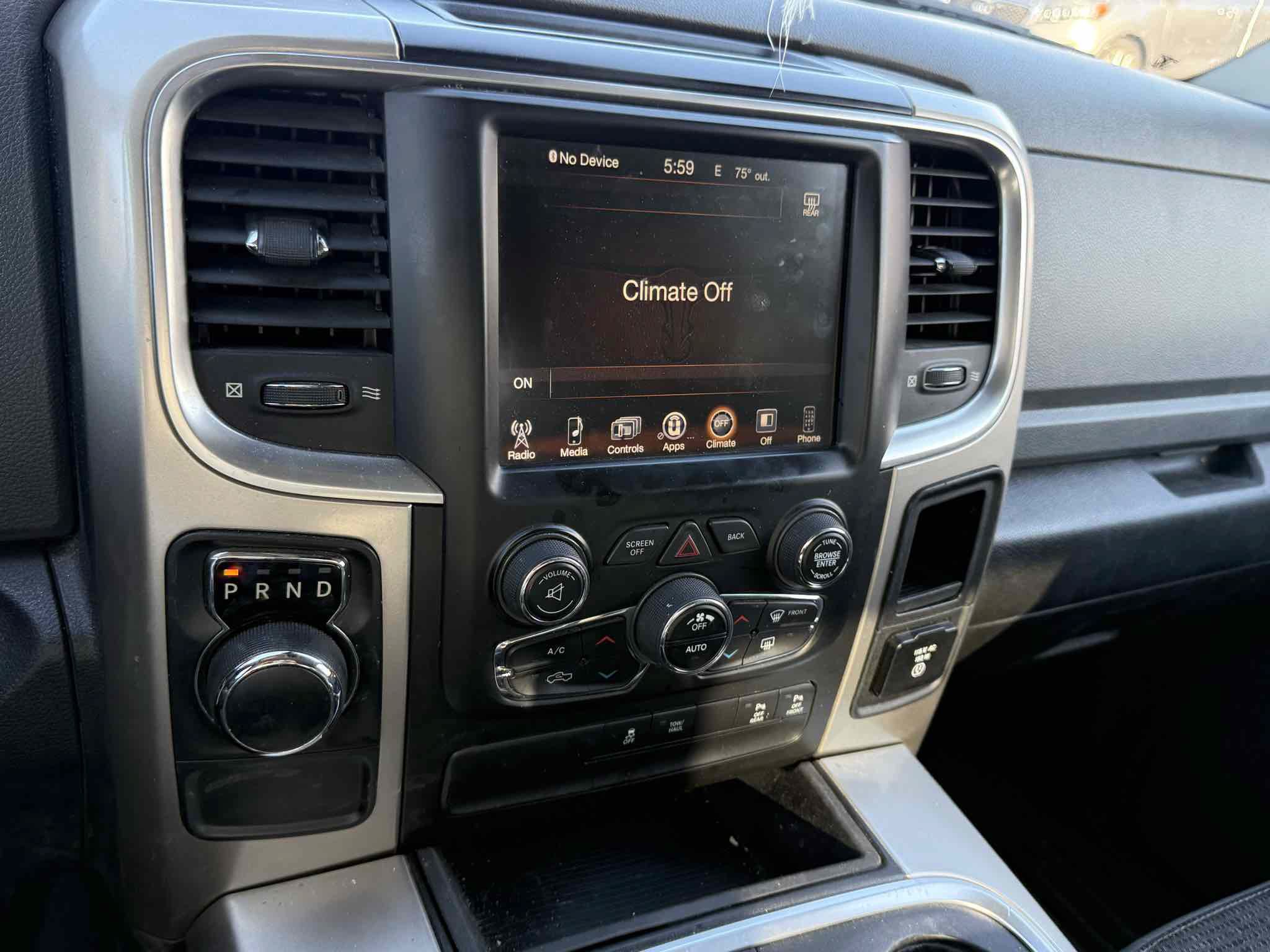 Used 2017 RAM 1500 Big Horn RWD image 33