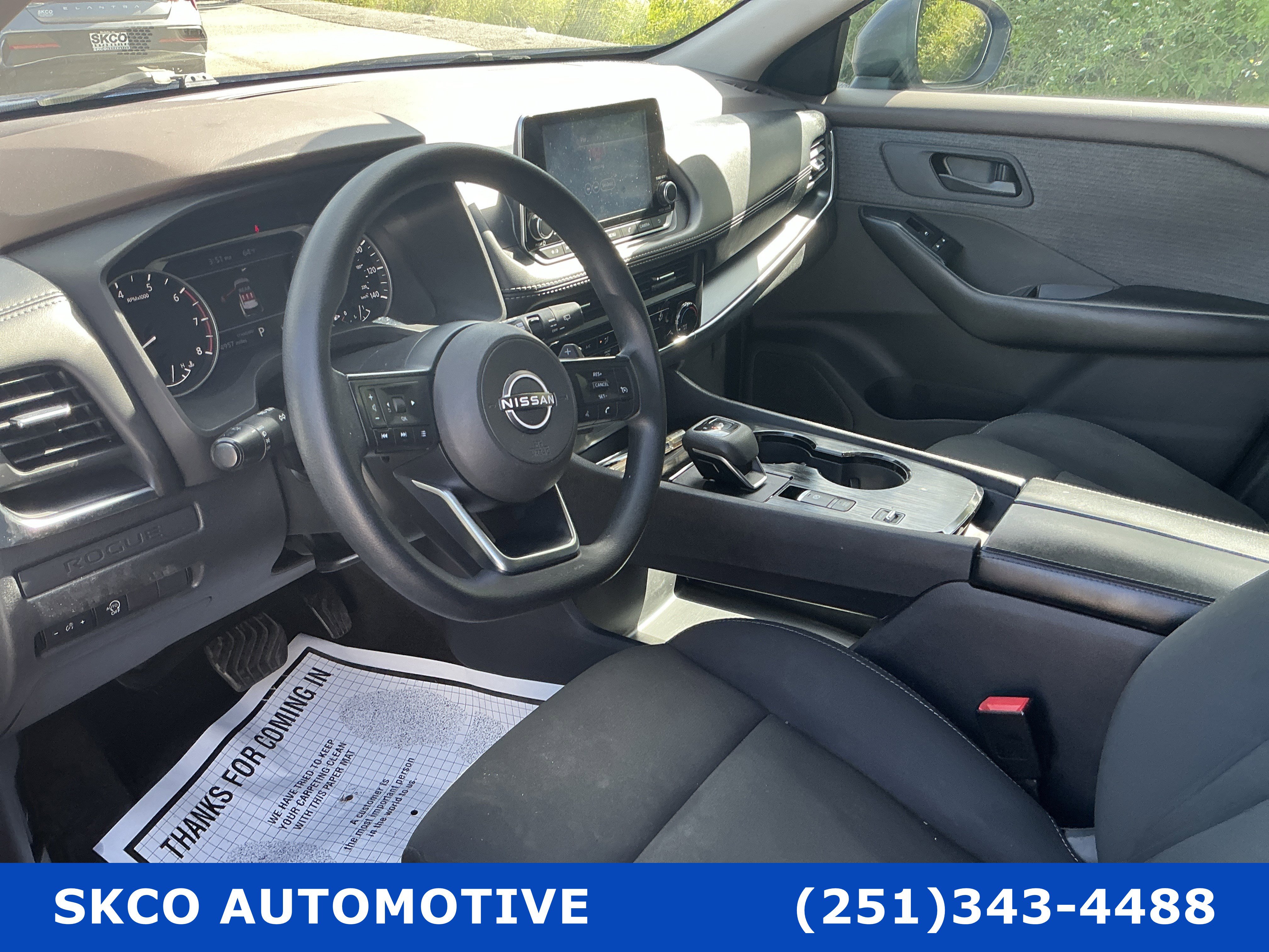 Used 2023 Nissan Rogue S FWD image 18