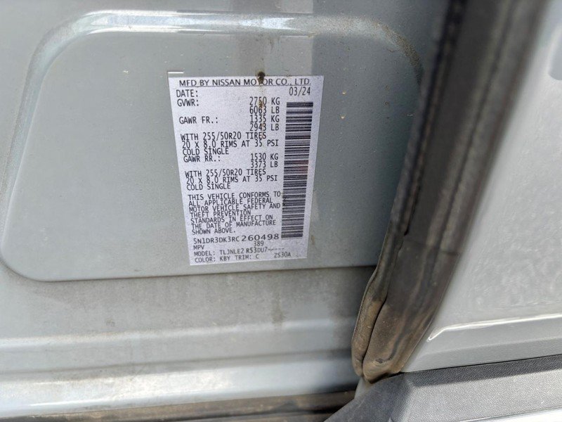 Used 2024 Nissan Pathfinder Platinum AWD/4WD image 17