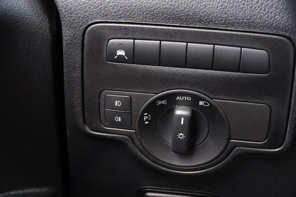Used 2023 Mercedes-Benz Metris Passenger image 20