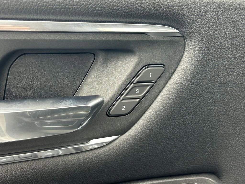 Used 2026 RAM 1500 Laramie w/ Night Edition AWD/4WD image 17