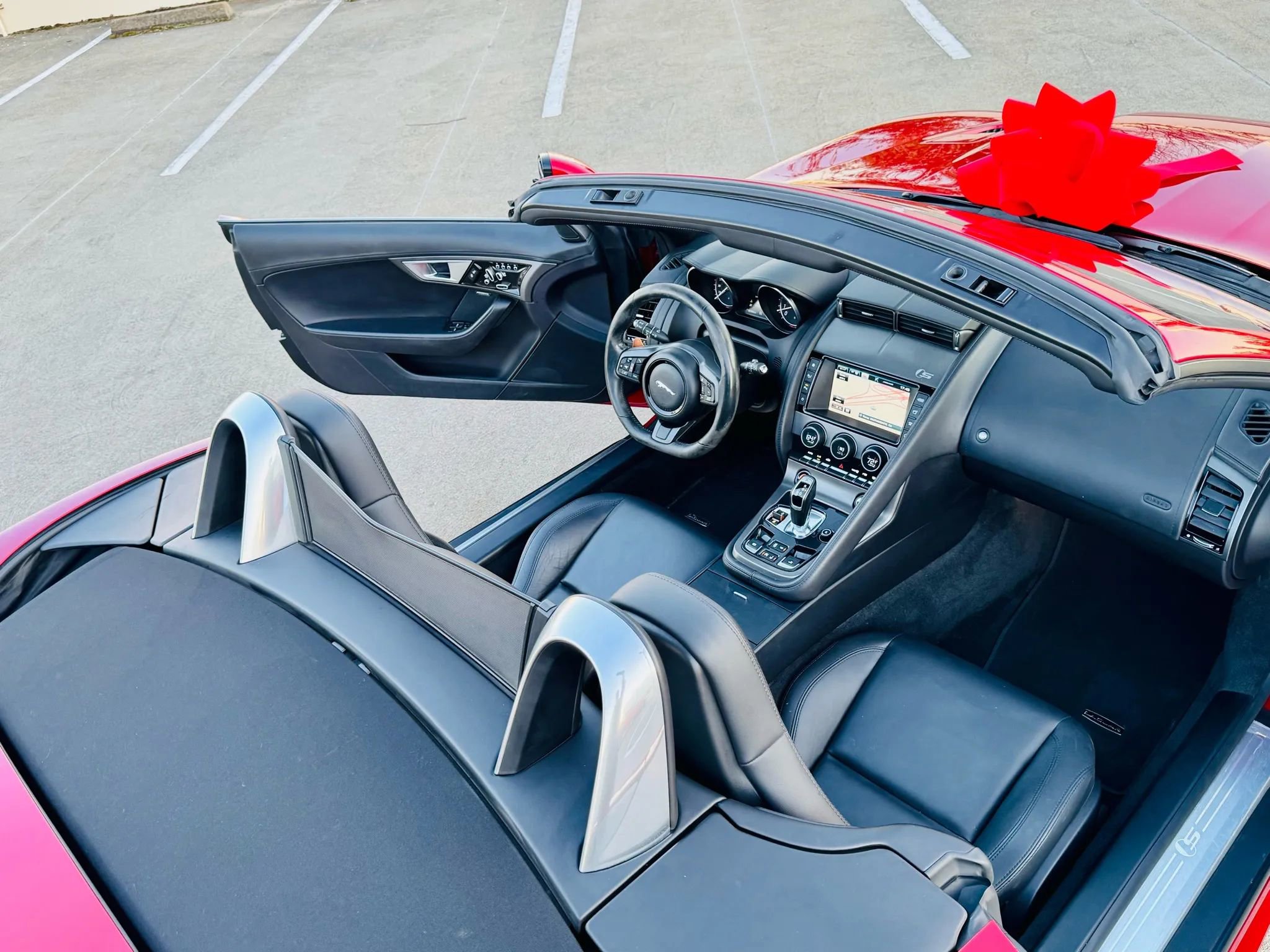 Used 2017 Jaguar F-TYPE S AWD/4WD image 39