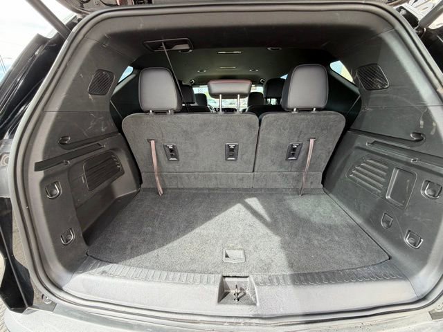 Used 2025 Chevrolet Traverse Z71 AWD/4WD image 13