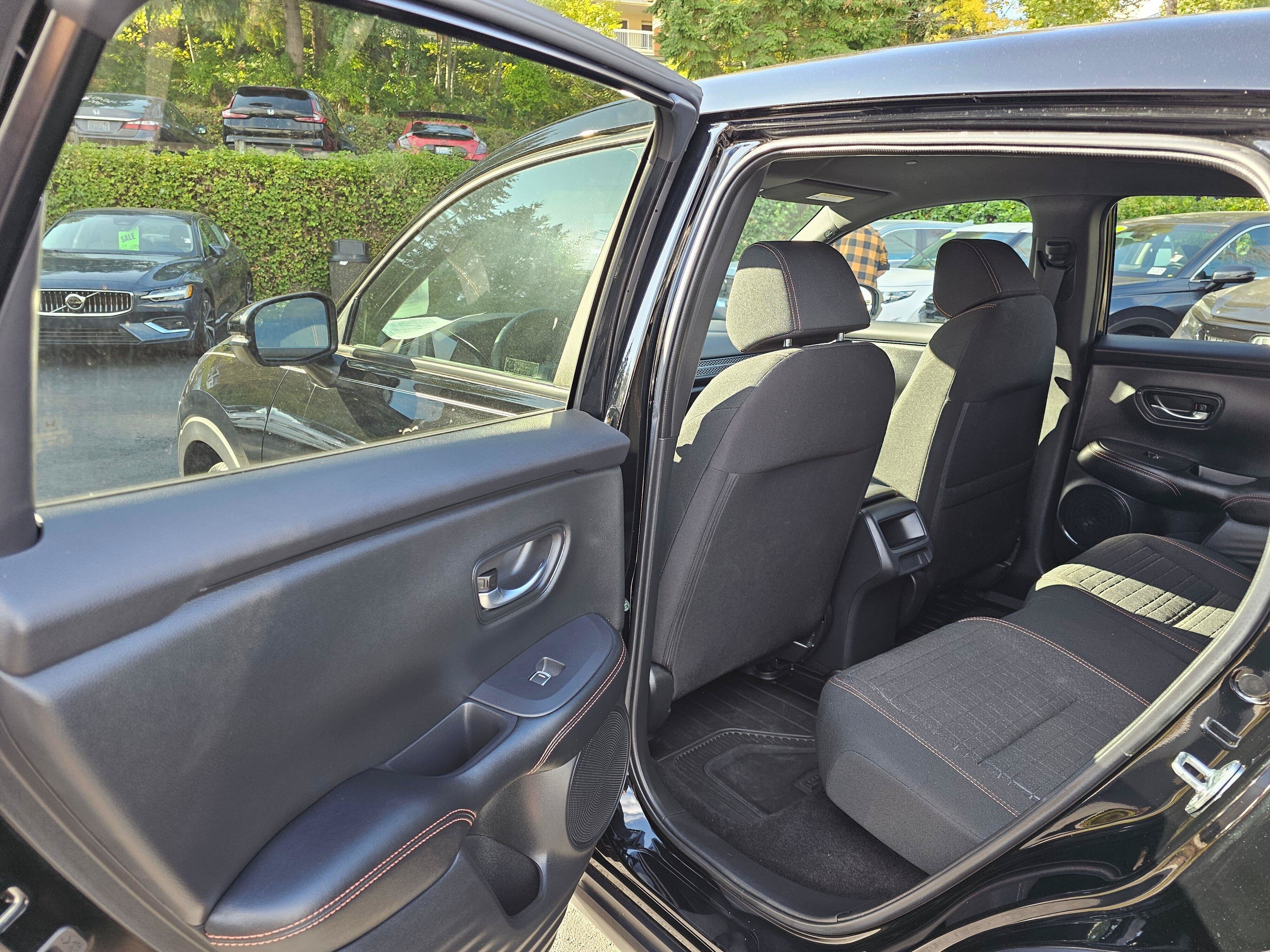 Certified 2025 Honda HR-V Sport image 20