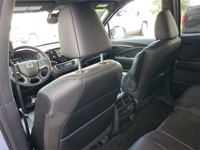 Used 2023 Honda Passport EX-L image 12