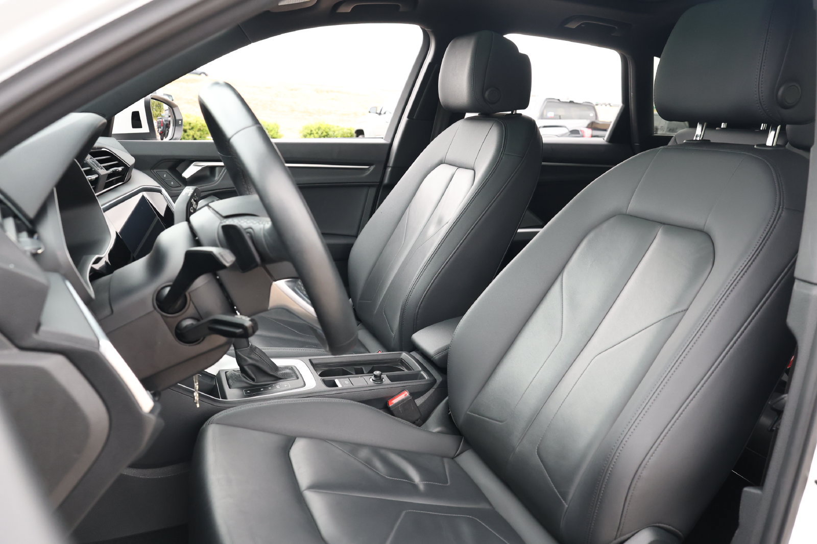 Used 2025 Audi Q3 2.0T Premium AWD/4WD image 27