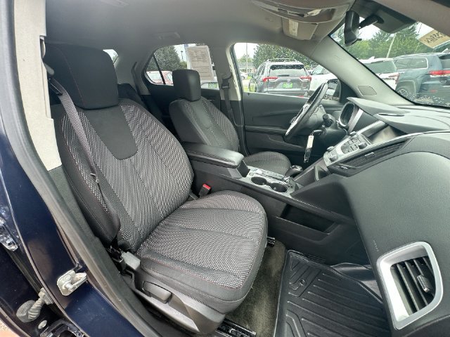 Used 2017 Chevrolet Equinox LT w/ Convenience Package AWD/4WD image 30