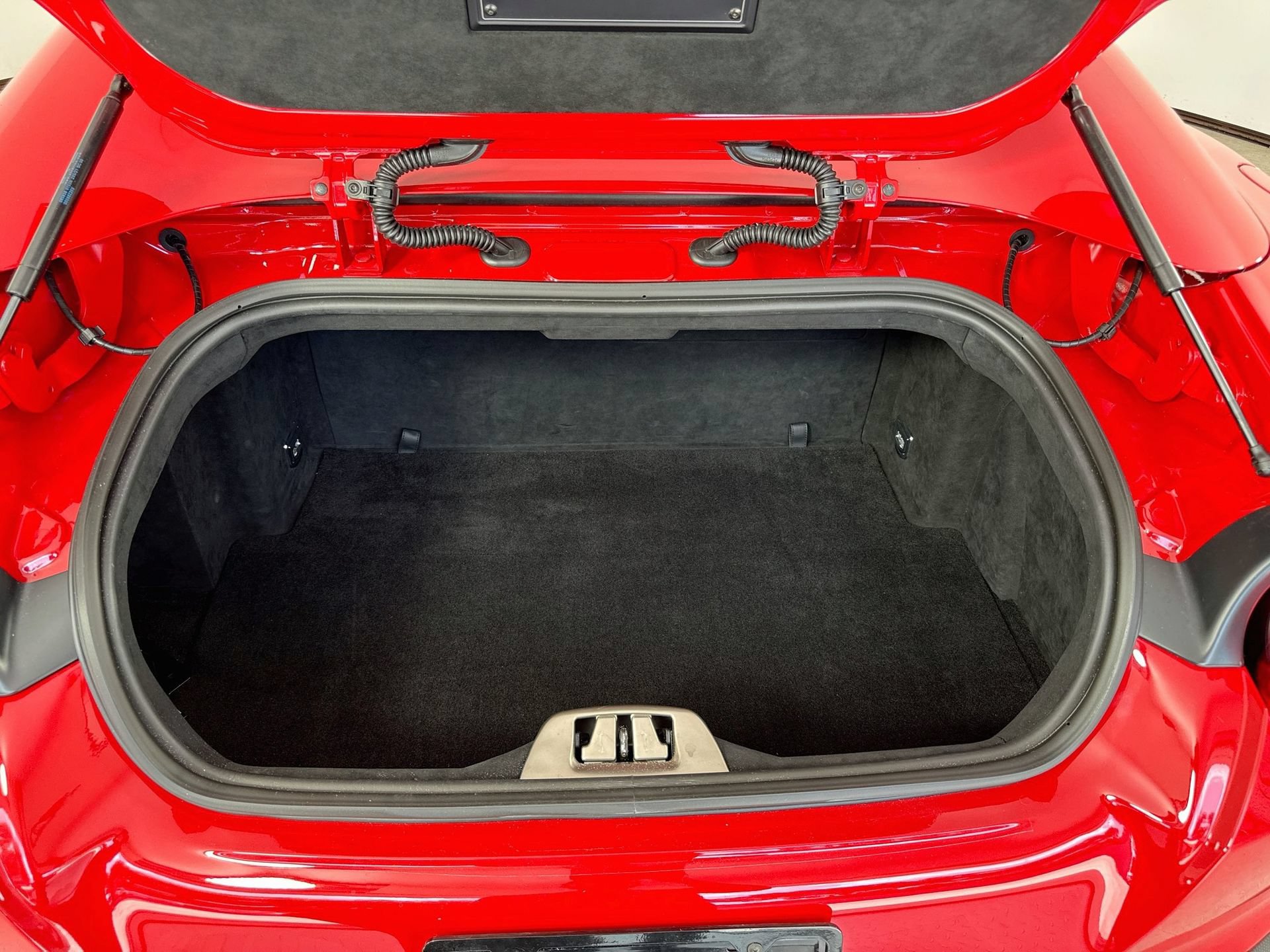 Certified 2022 Ferrari 812 GTS RWD image 25