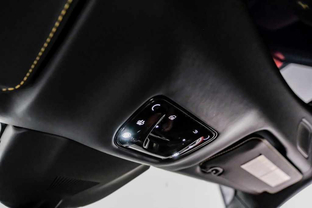 Used 2024 Ferrari Purosangue image 23