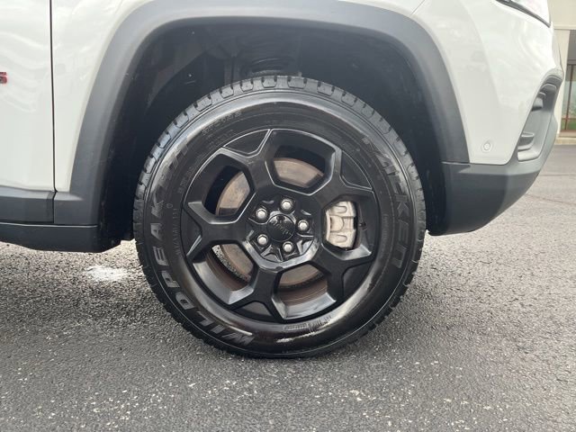 Used 2023 Jeep Compass Trailhawk w/ Trailhawk Elite Group image 18