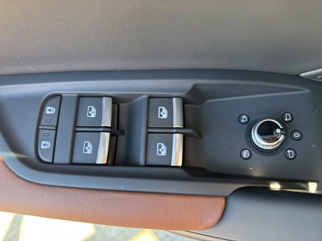 Used 2025 Audi Q5 2.0T Premium Plus w/ Premium Plus Package image 15