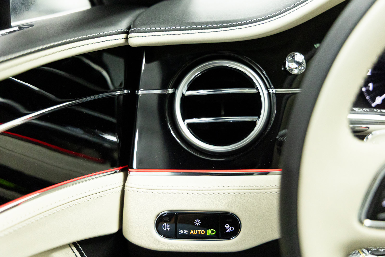 New 2026 Bentley Continental GT Azure AWD/4WD image 35