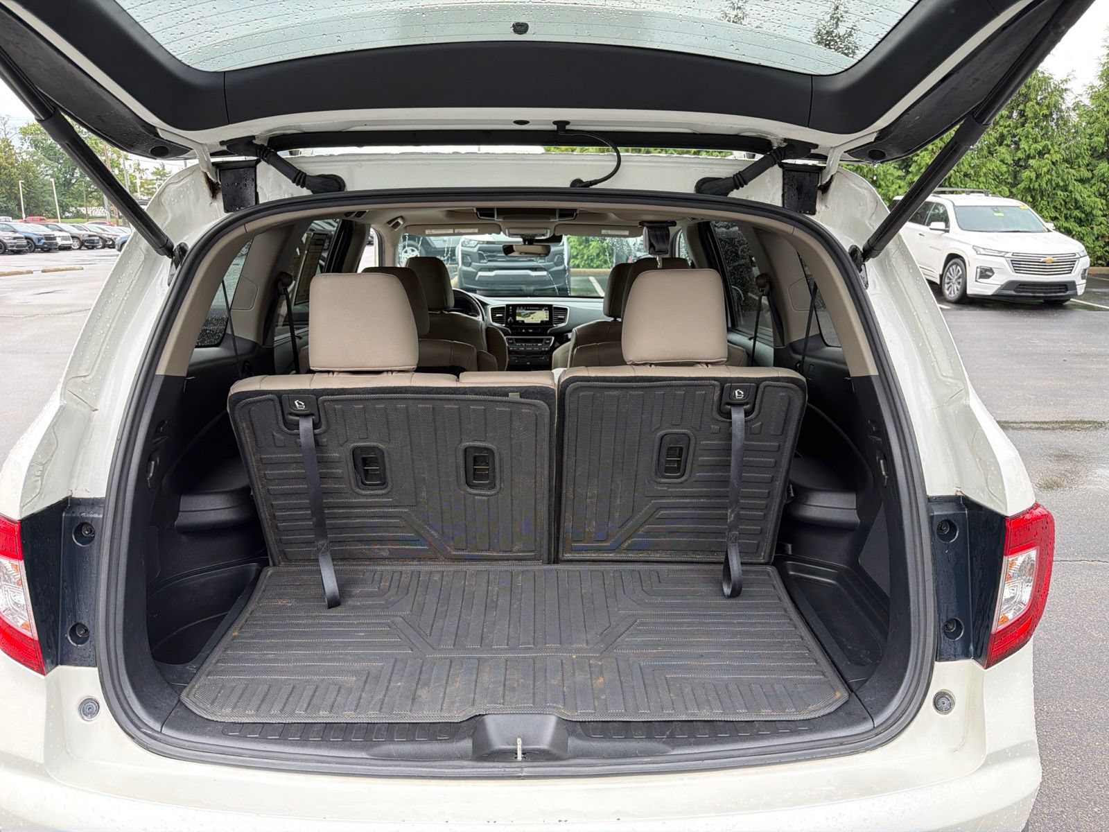 Used 2019 Honda Pilot Touring image 32