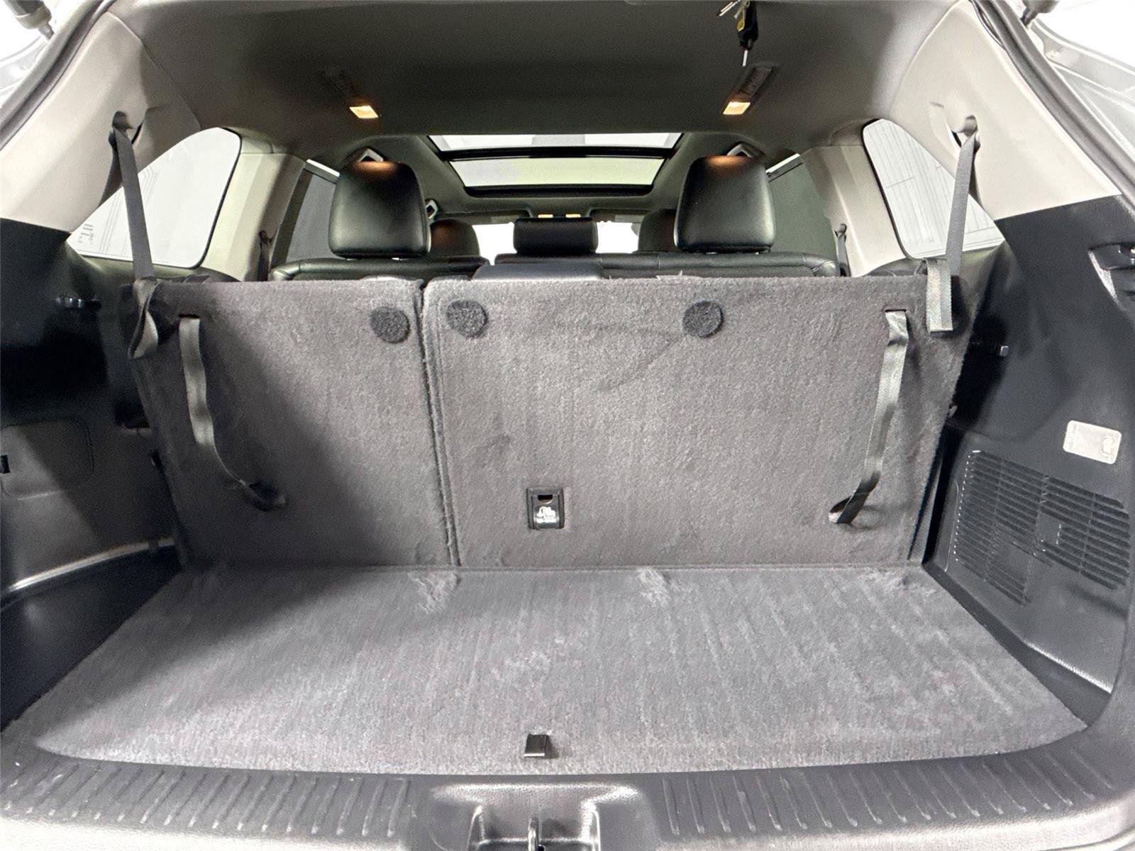 Used 2019 Toyota Highlander Limited Platinum AWD/4WD image 40