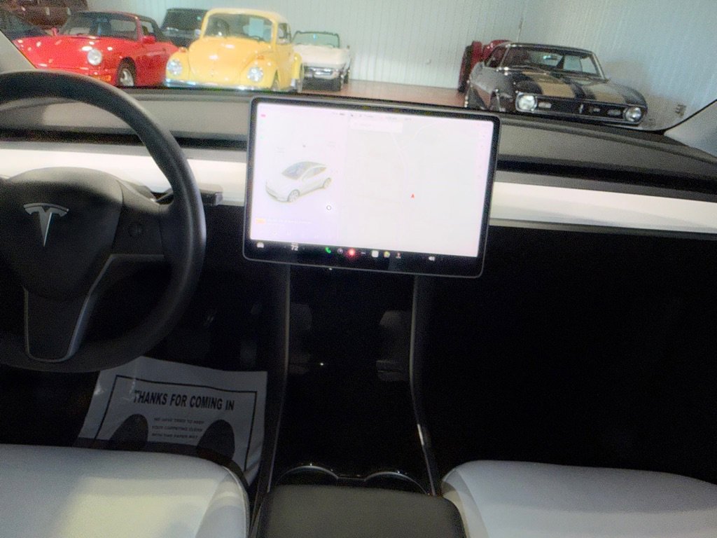 Used 2020 Tesla Model Y Long Range AWD/4WD image 31