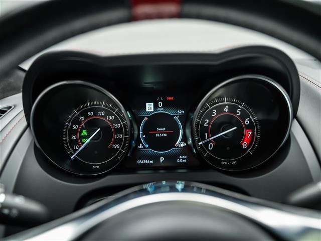 Used 2020 Jaguar F-TYPE Checkered Flag image 25