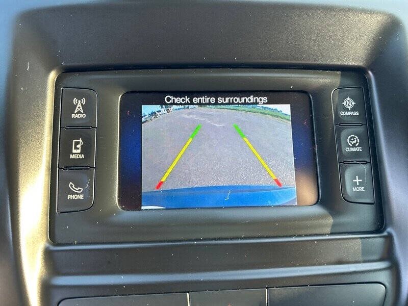 Used 2016 Chrysler 200 Limited FWD image 14
