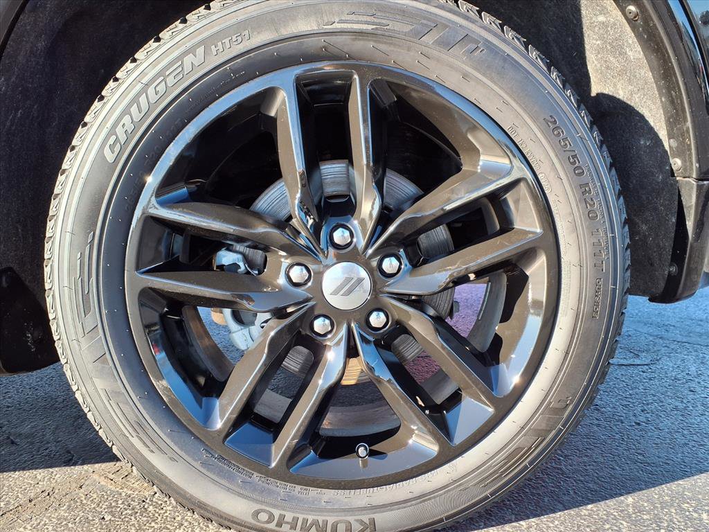 Used 2023 Dodge Durango GT image 35