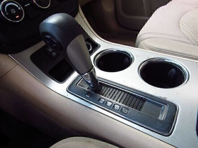 Used 2009 Saturn Outlook XE w/ Convenience Package image 17