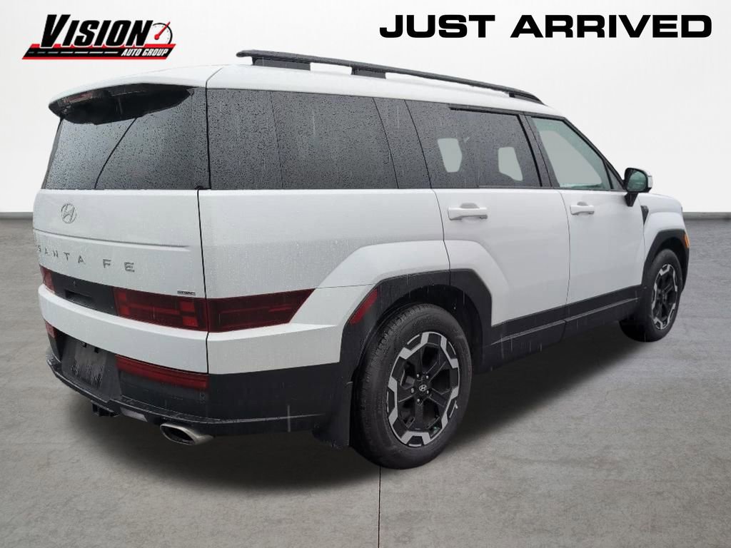 Used 2024 Hyundai Santa Fe SEL AWD/4WD image 5