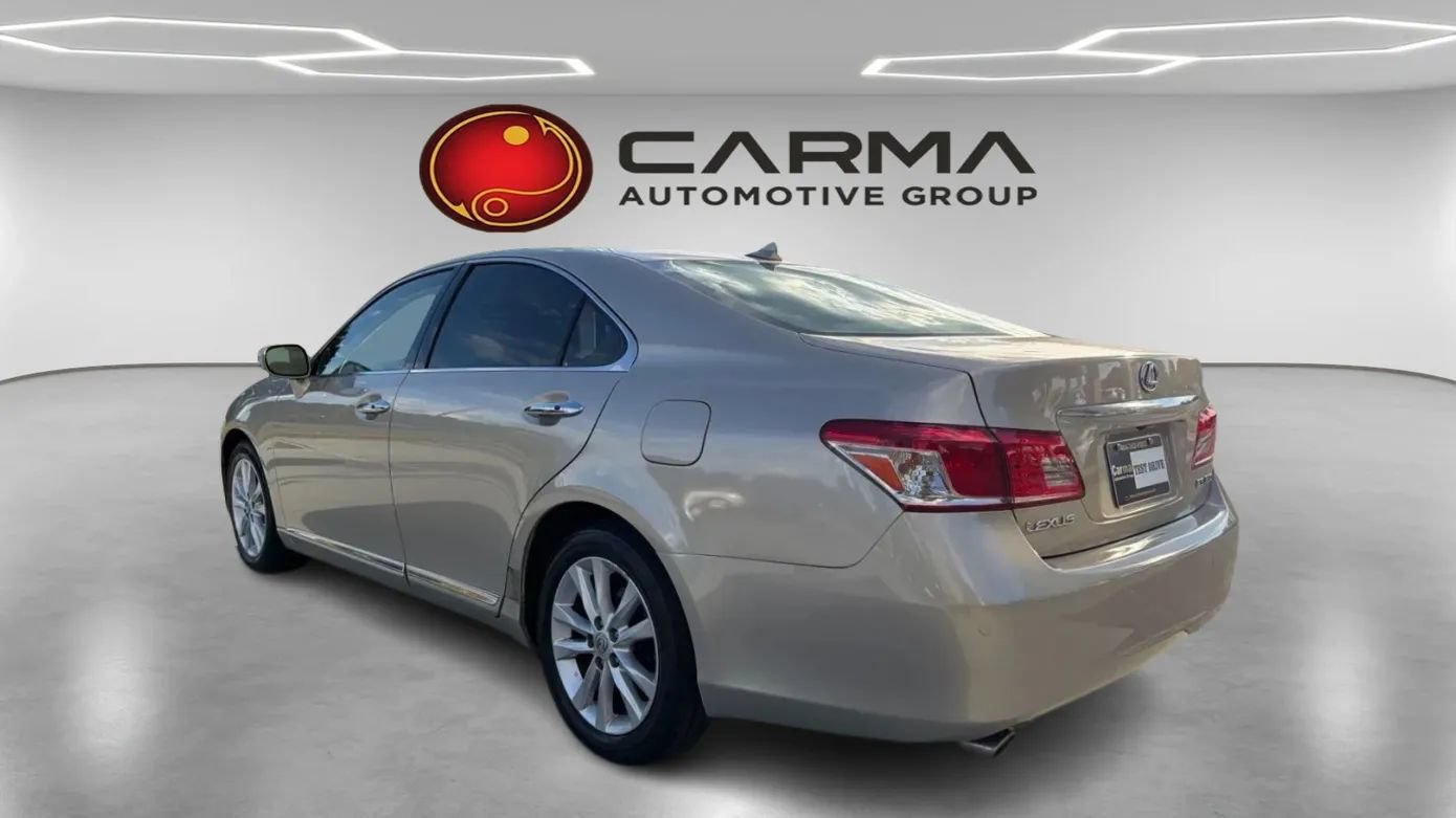 Used 2010 Lexus ES 350 FWD image 3