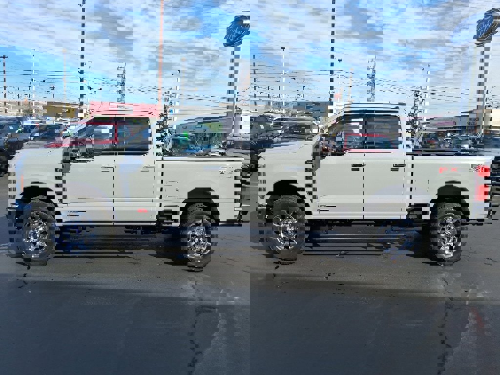 New 2026 Ford F250 Lariat w/ Lariat Ultimate Package image 6