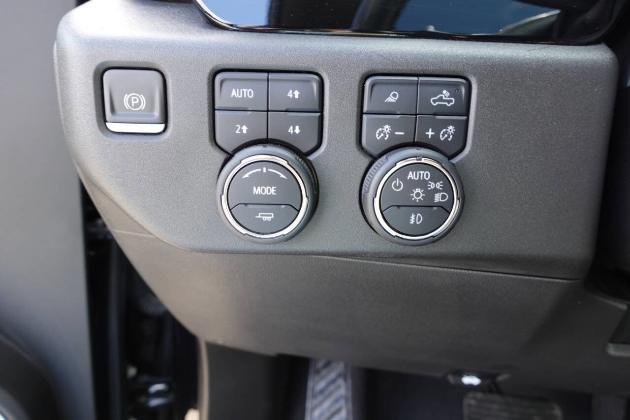 Used 2022 Chevrolet Silverado 1500 LT Trail Boss w/ LT Trail Boss Premium Package AWD/4WD image 67