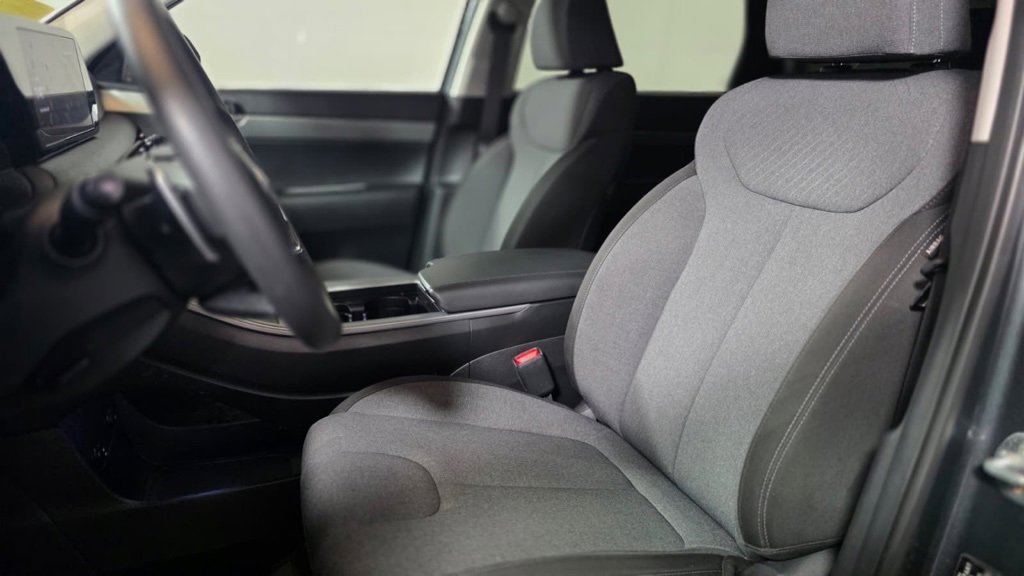 Used 2023 Hyundai Palisade SE image 17