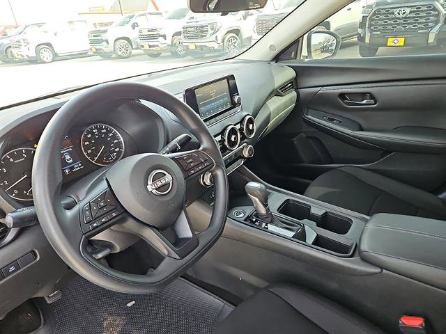 Used 2025 Nissan Sentra S image 12