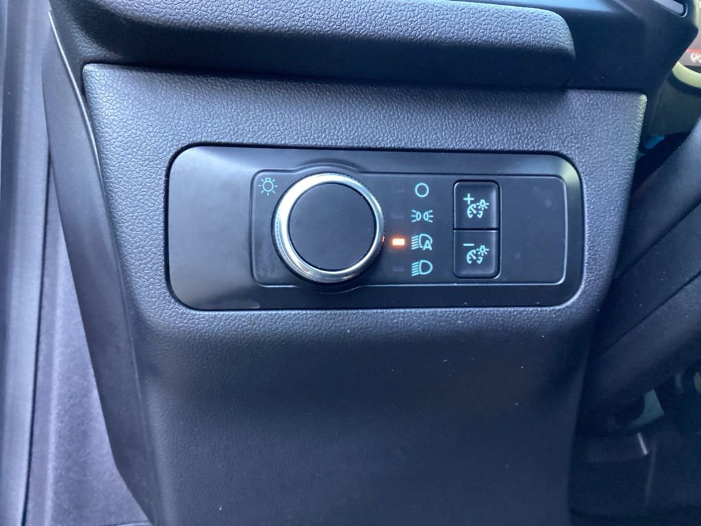 Used 2020 Ford Escape S image 61