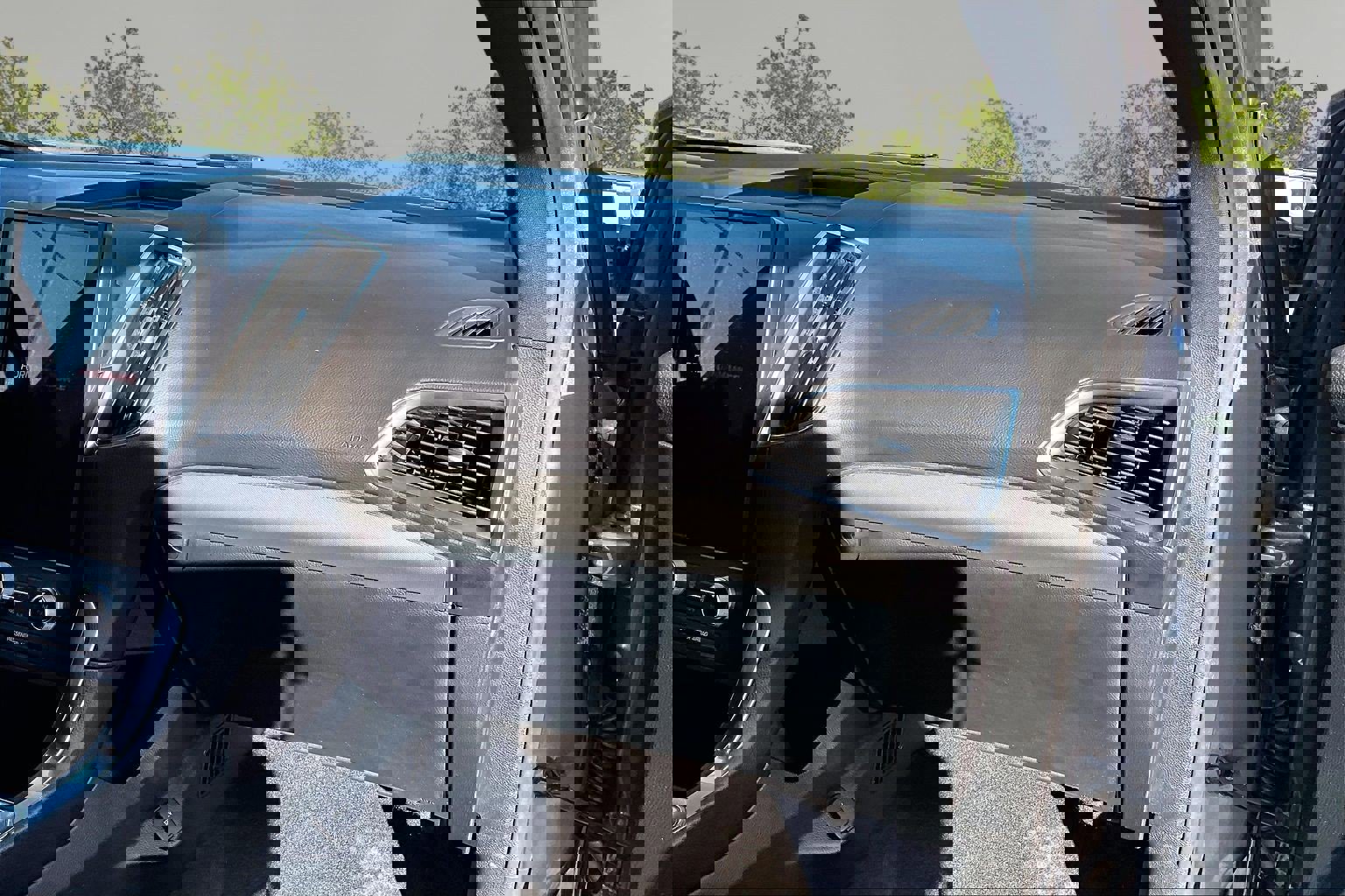 Certified 2024 Ford Edge ST image 17