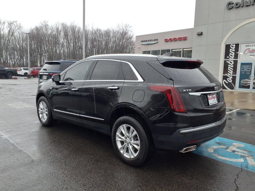 Used 2020 Cadillac XT5 Luxury FWD image 2